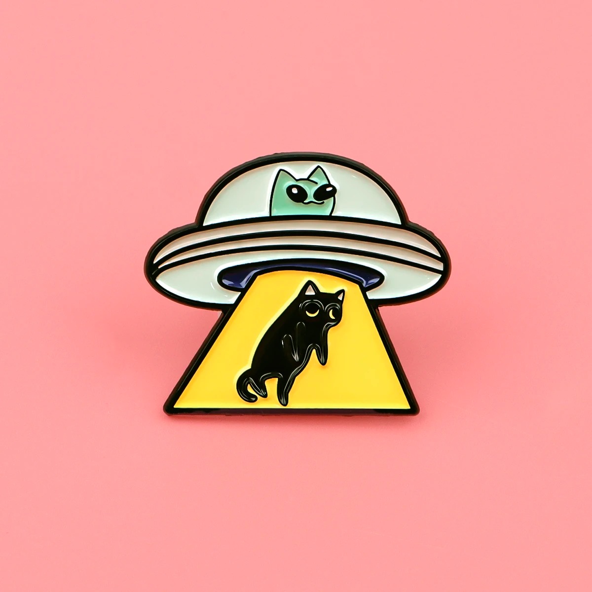 UFO Alien Emaille Pin Zwarte K - Model Kit Ufo recensie en prijs