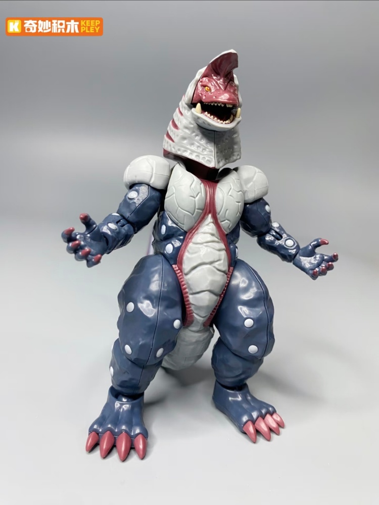 Nieuwe Keeppley Ultraman Zero  - Model Kit Zero Megaman recensie en prijs