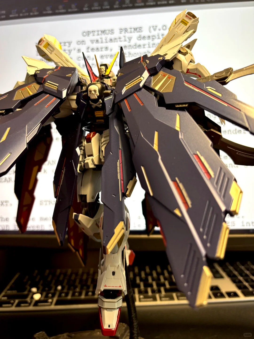 【HERUITGAVE】 HEIXIU Model KO M - Model Kit Daban recensie en prijs